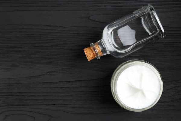 گلیسیرین برای خشکی لب مرطوب کننده و محافظ